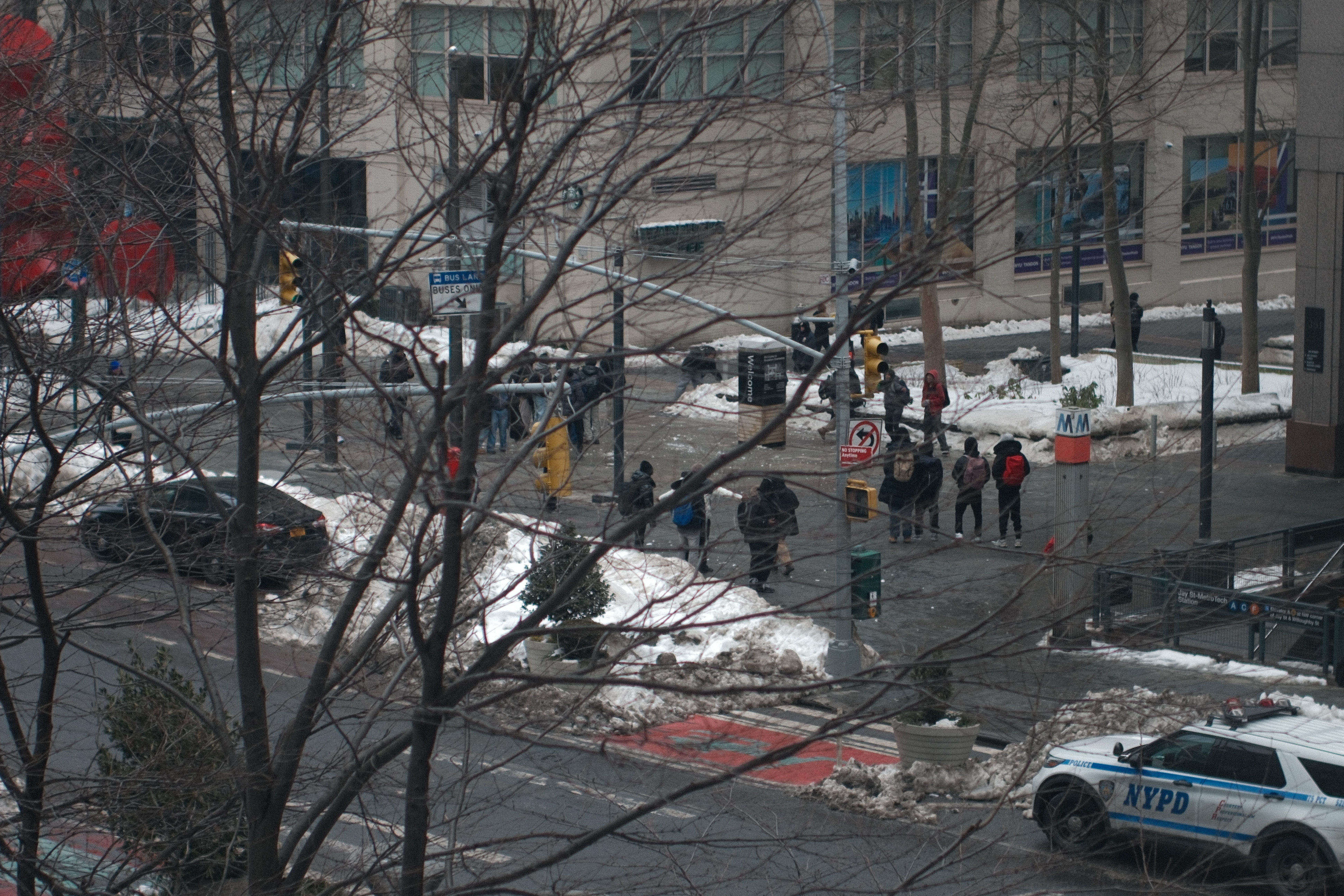 Kuleshov row 5 middle frame